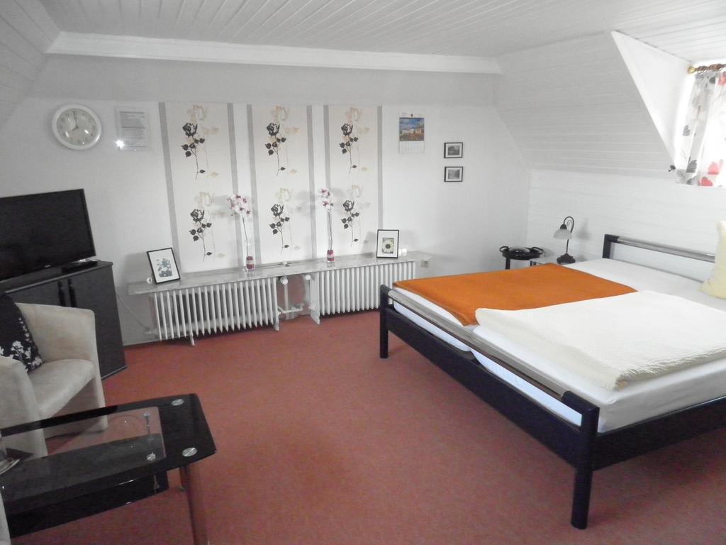 Villa Zur Schoenen Aussicht Bad Salzuflen Room photo
